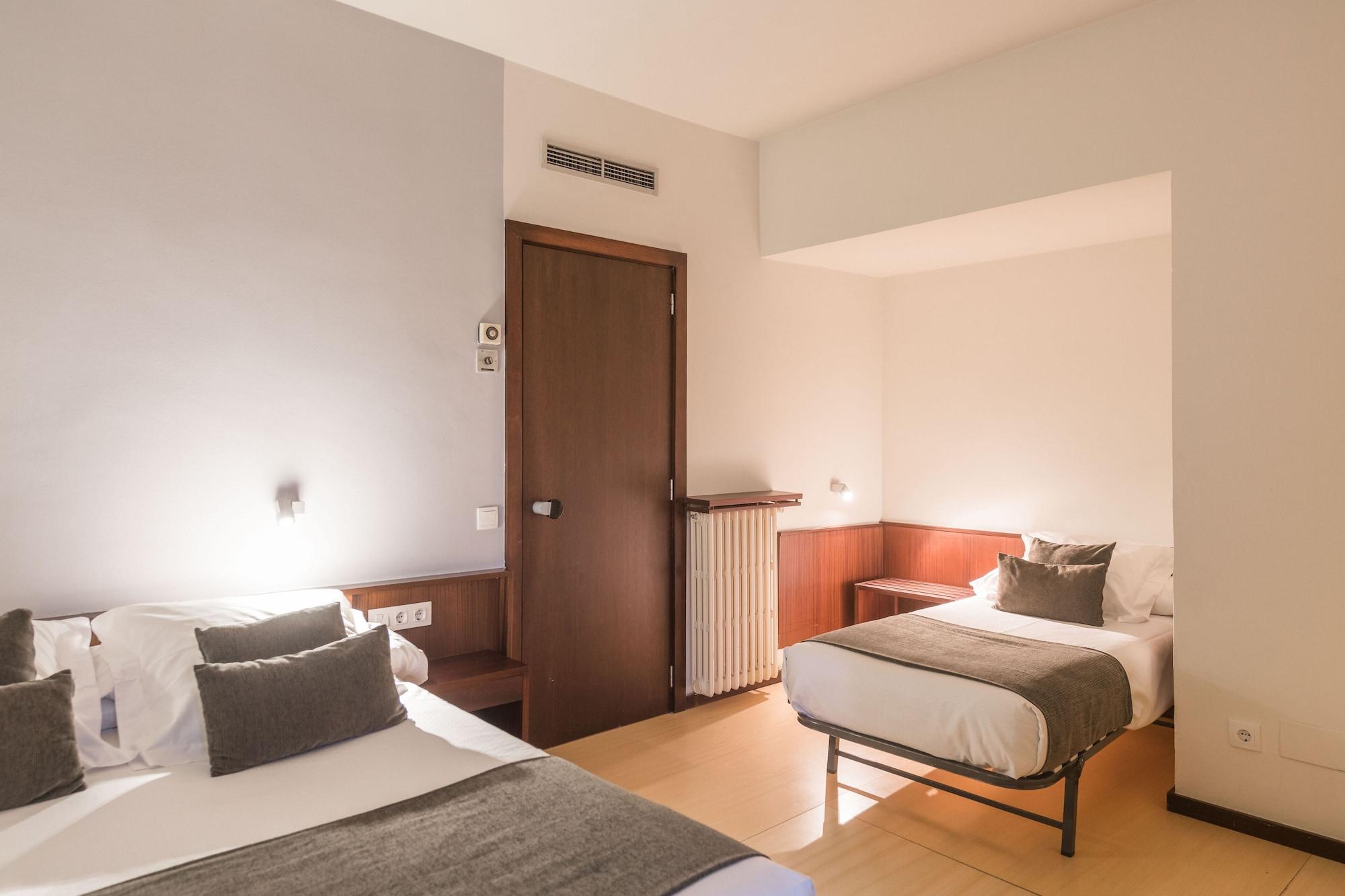 Emporda Hotel Figueras酒店