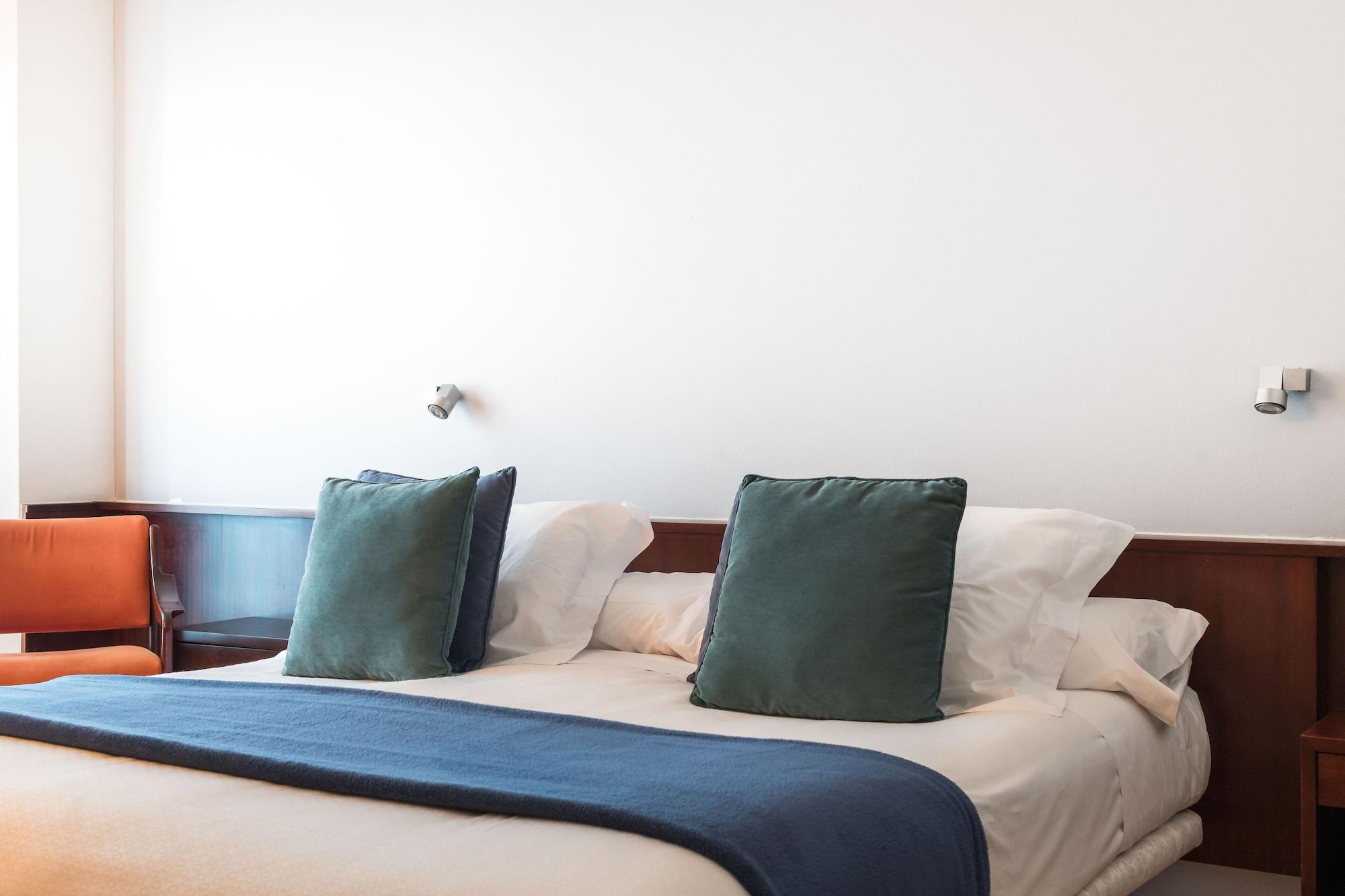 Emporda 4*图