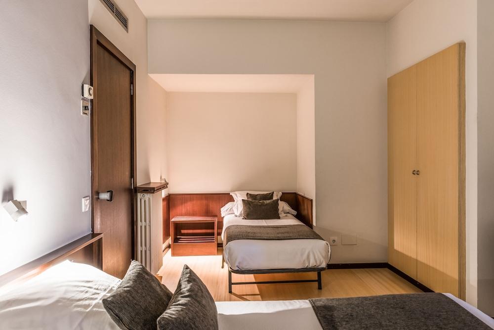 Emporda Hotel Figueres (Girona)